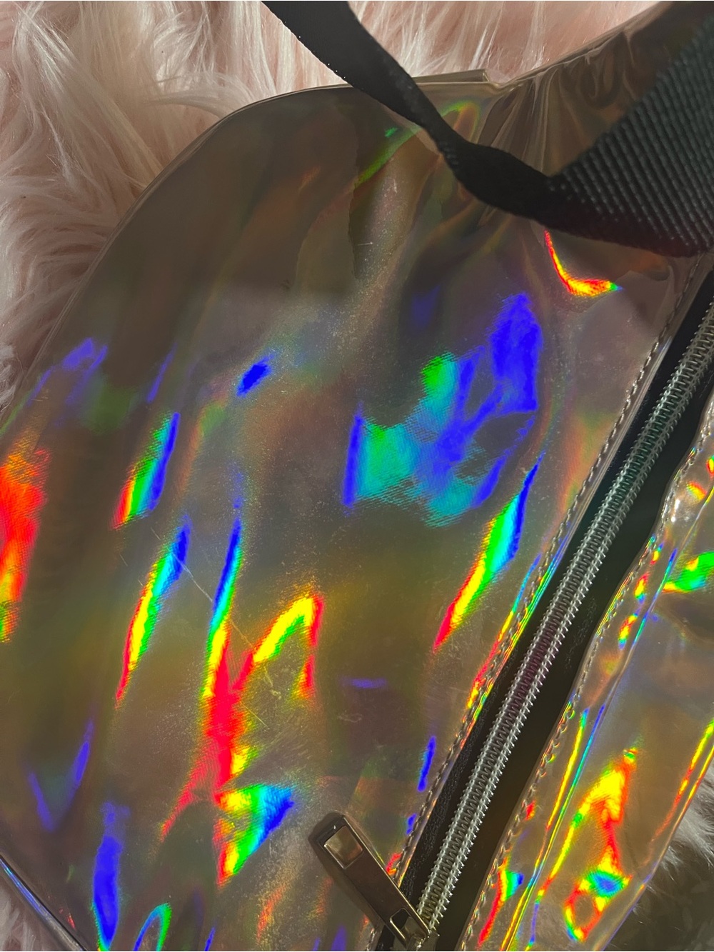 Holographic Iridescent Fanny Pack - Multi-Color - Picture 6 of 9
